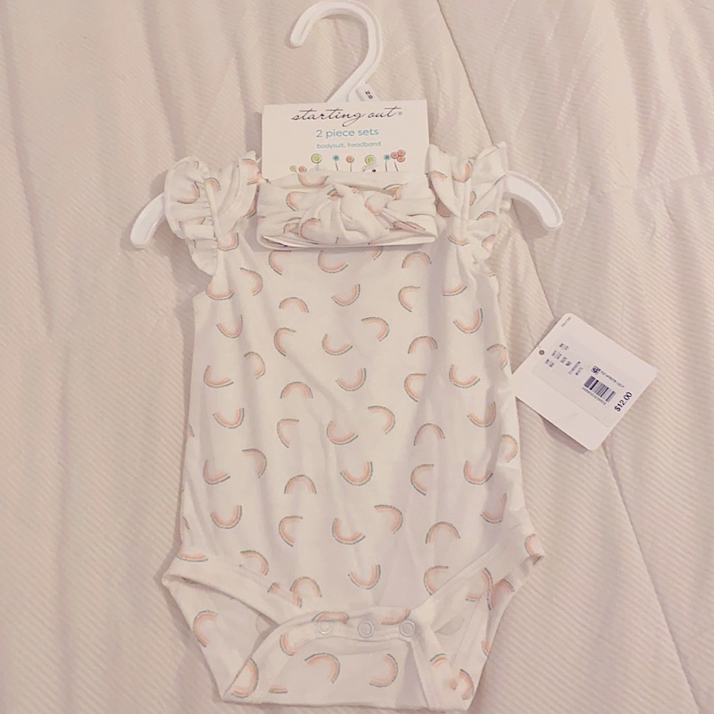 Starting Out NB Rainbow 2 piece set Bodysuit, Headband NWT